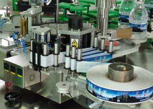 China 12000 BPH Sticker Square Bottle Labeling Machine For Juice Bottling Line wholesale
