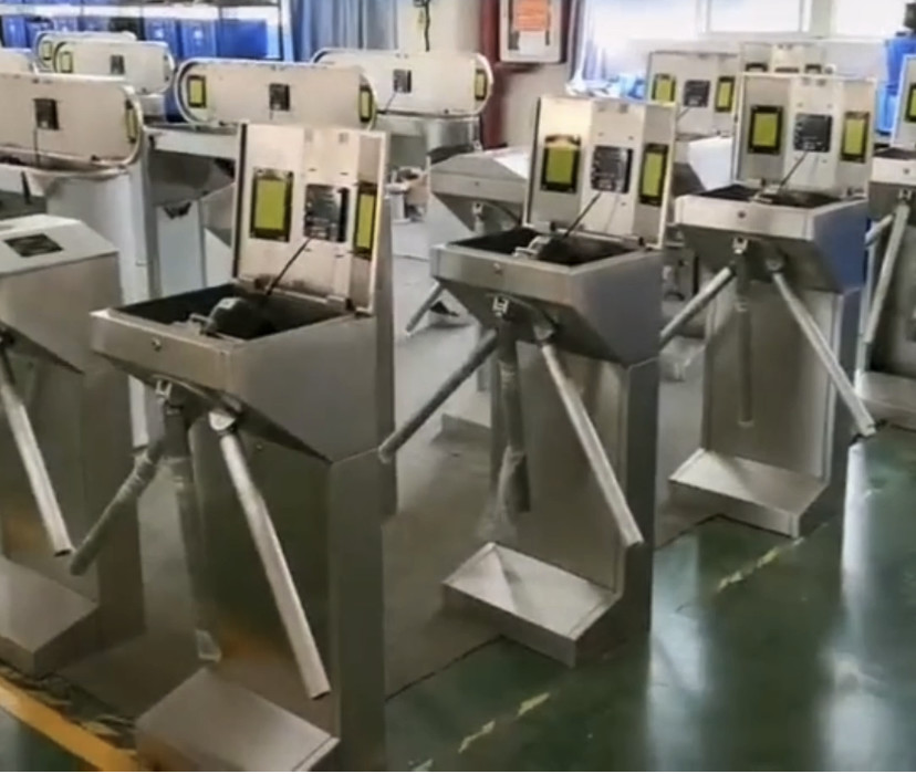 304 SS Molded Tripod Turnstile Gate Mechanism Bi Directional Passage