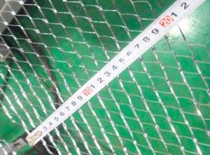 China 0.3mm Thickness Expanded Metal Sheet Panels 25 X 12mm 200mm Width 20m Length wholesale