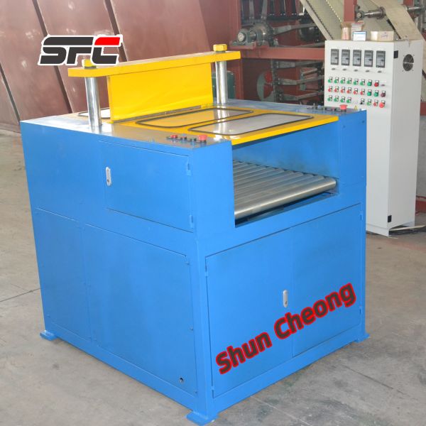 PLC Controlled Rubber Cutting Machine with Multiple Cutting Stations and Customizable Angles for Rubber Bale Cutter