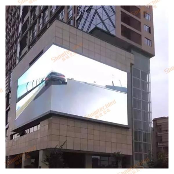 Energy Saving Outdoor LED Screen For Advertising , P7.81 High Refresh Rate