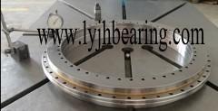 China China factory  YRT 150 yrt series rotary table bearing in stock,150x240x40mm used for machine tool center on sale