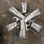 PDC Drill Bit of Oil Rig 13-1/2 Inch 6 Blades Of Diamond PDC Drilling Tool