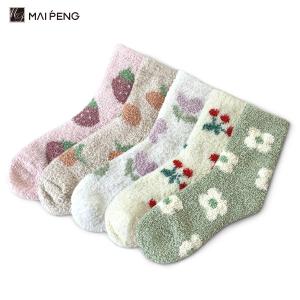 China Flower Style Warm Home Socks Thick Winter Warm Fuzzy Womens Socks wholesale