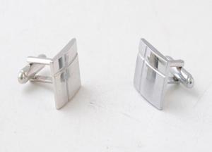 China Factory Direct High Grade Fashion Style Custom Pattern Mens Metal Mens Cuff link wholesale