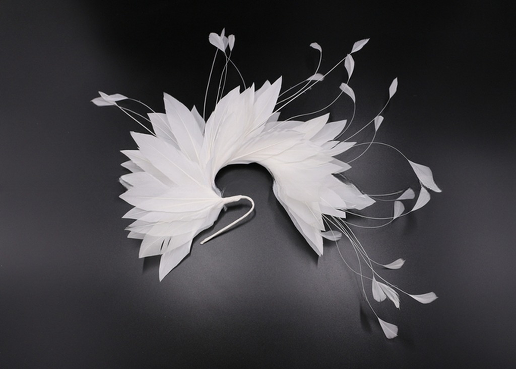 Goose Feather Hair Decoration Wire Accessory and Coque Flower Mount with Stripped Hackle