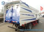 Isuzu 4000L 4000KG Dust Clear Road Sweeping Truck 4 X 2 88kw / 120hp