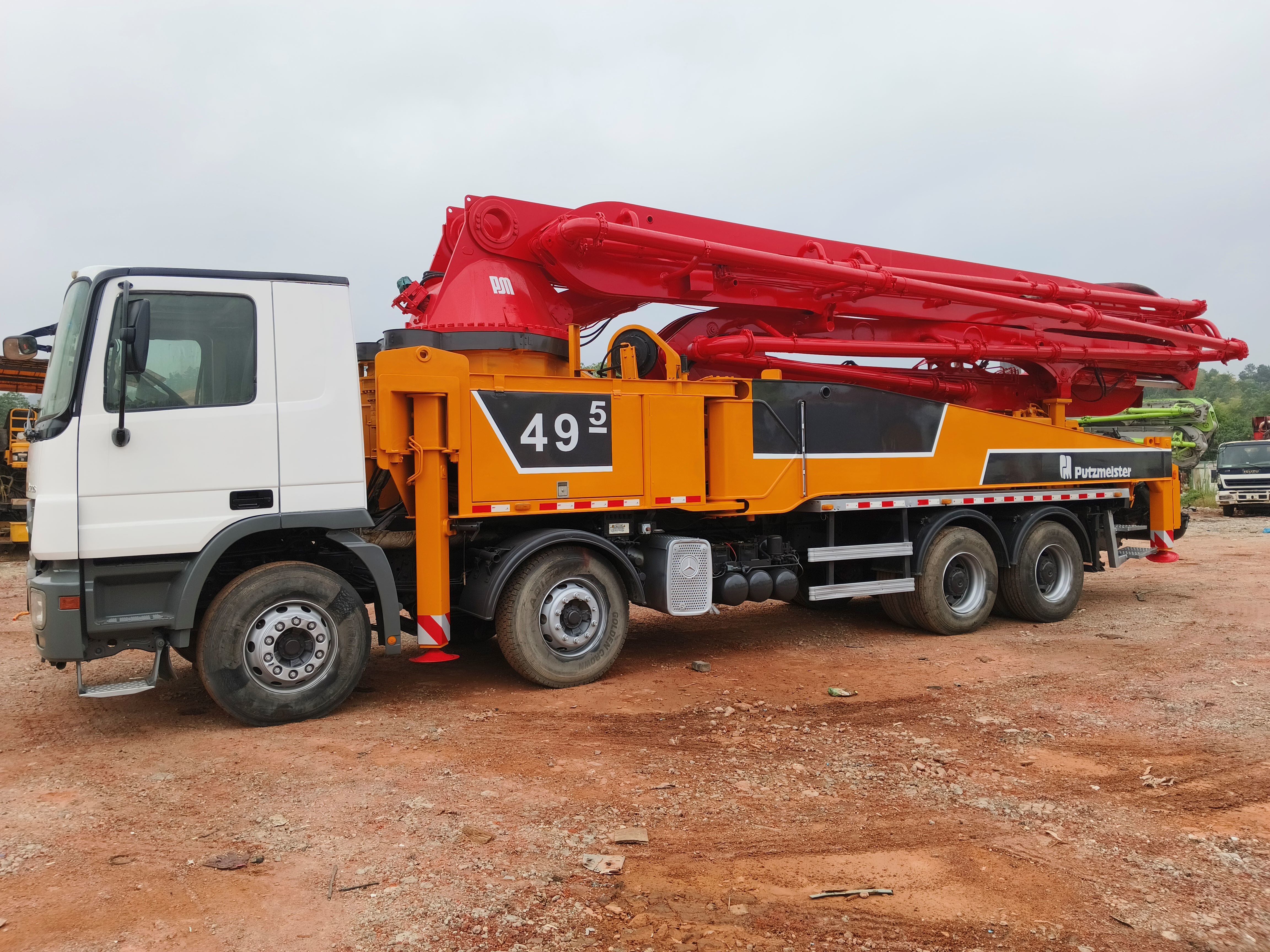 Refurbished 2012 Putzmeister 49m Concrete Pump with Mercedes Benz Chassis with Factory Price for Sale