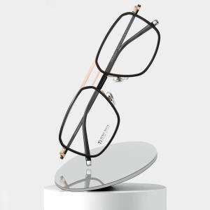 China Clear Lens Acetate Titanium Glasses , Unisex Metal Frame Glasses OEM wholesale