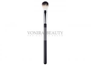 China Goat Hair Professional Individual Makeup Brushes / Face Powder Brush With Long Handle on sale