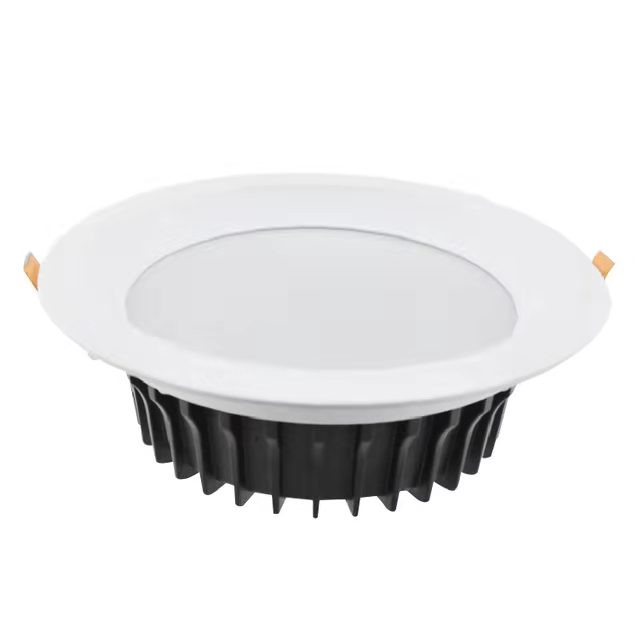 Cyanosis LED Downlight 120lm/W 4000K COI<3.3 CRI 95 For Healthcare Environments