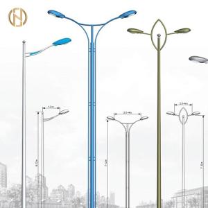 China 2020 New Product Hot Dip Galvanized Single Double Arm Street Light Pole wholesale