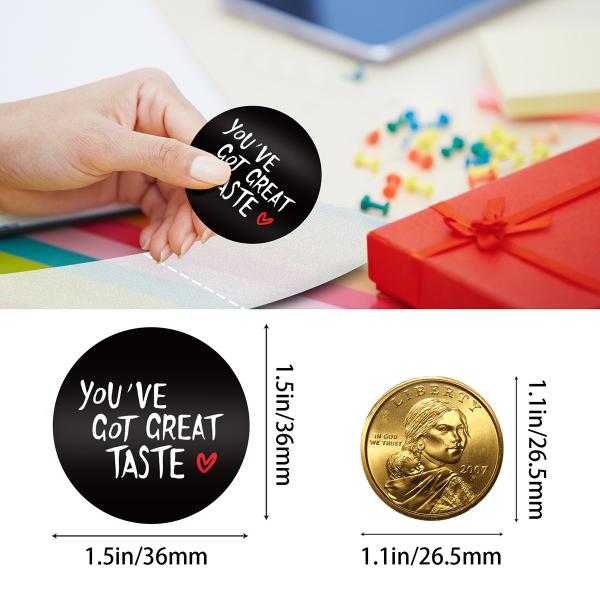 Custom round adhesive waterproof synthetic paper bottle label, roll logo label sticker printing