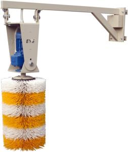 China Automatic Scratching Cow Spining Brush Motor Core For Cattle Massage wholesale