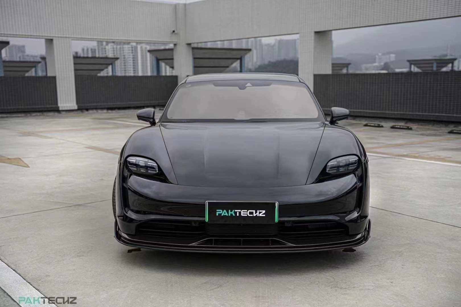 Dry Carbon Fiber Carbon Fibre Body Kit for Porsche Taycan Taycan Upgrade PAKTECHZ Style Front Shovel Diffuser Spoiler Body Kit