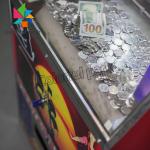 Casino Coin Pusher Arcade Machine Metal Base Color Customize For Game center
