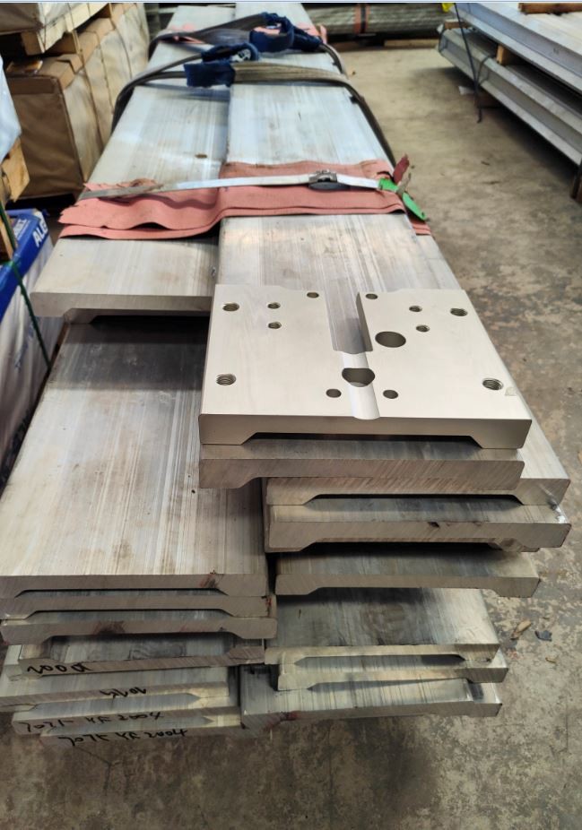 High Strength 7075 Extruded Aluminum Plate 280mm Wide Cradle Plate