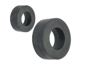 China Customized Y35 Y30 Ferrite Ring Speaker Magnet 6Fe2O3 Ceramic Donut Magnet wholesale