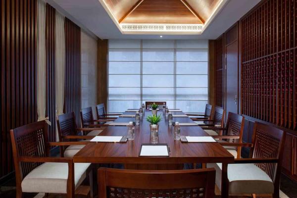 Anti Abrasion Wearproof Southeast Asia Furniture Commercial Apartment Furniture