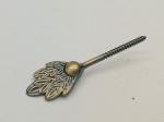 Leaf Shape Coffin Screws 2.6*9cm Dimension Funeral Decoration SGS Approved
