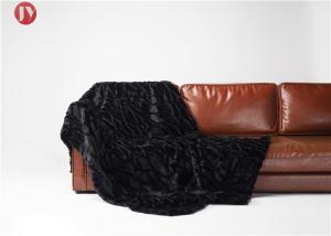 China 100% Polyester Silk Big Soft Blankets Plain Thick Black ,Faux Fur Blanket For Home wholesale