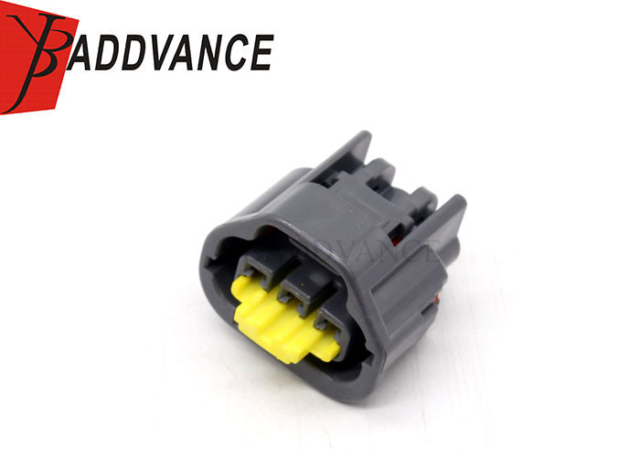 Yazaki 7283-4536-40 3 Way Engine Crankshaft Position Sensor Connector