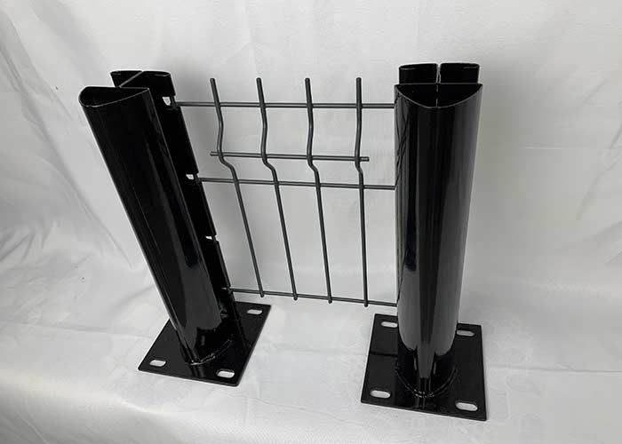 China Colorful 3D Home Decorative Black Curvy Welded Wire Mesh Garden Fence Security Galvanized PVC Coated Mesh Fence Cl