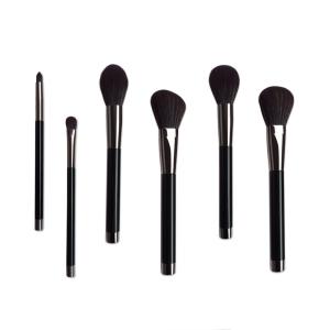 China Cruelty Free Classic Cosmetic Makeup Brush Set Black Plastic Handle wholesale