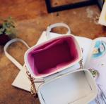 Summer new shoulder bag diagonal female milk box shape straw embroidery female