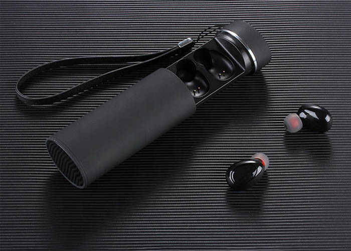 Portable In Ear True Wireless Stereo Earbuds 15 - 20M Operating Distance