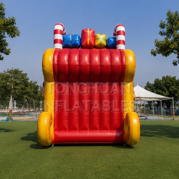 Large Christmas Theme Inflatable Slide with Sleigh Design and Holiday Decorations