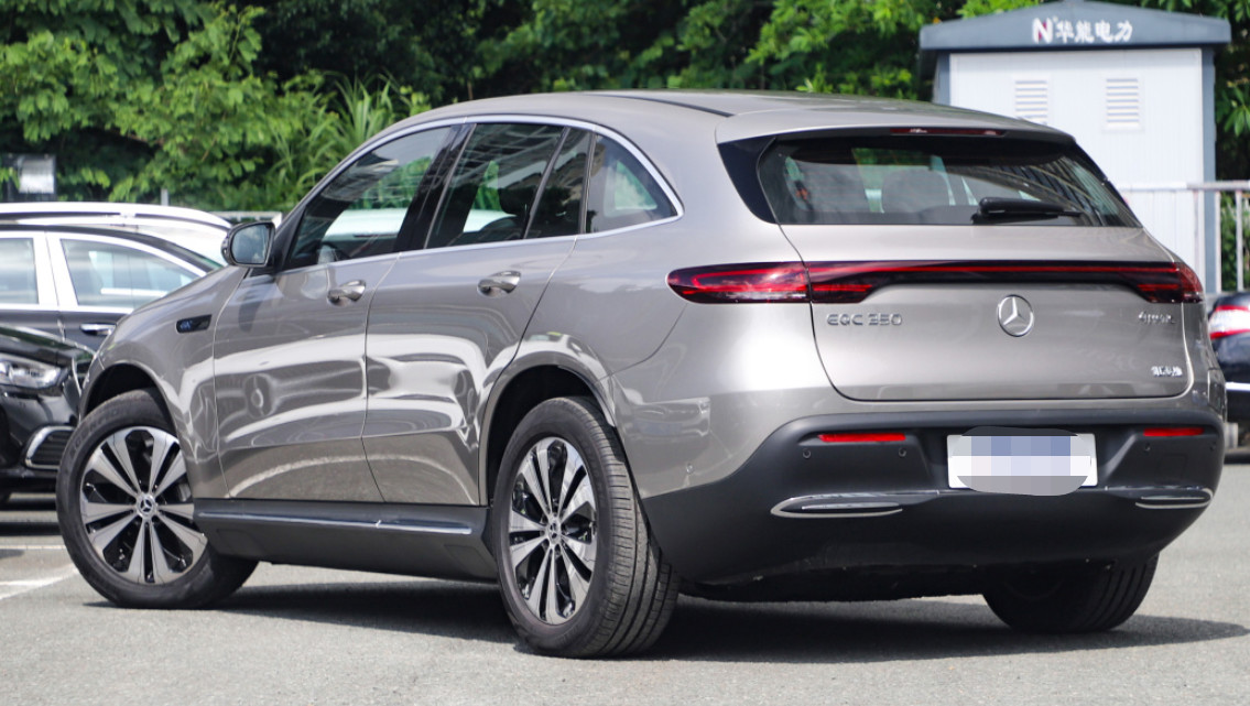 Mercedes-Benz EQC 2022 EQC 350 4MATIC Medium SUV 5 Door 5 Seats Electric