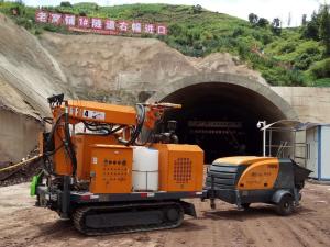 China Electric / Diesel Concrete Shotcrete Robot Wireless Remote Control For Tunnel wholesale