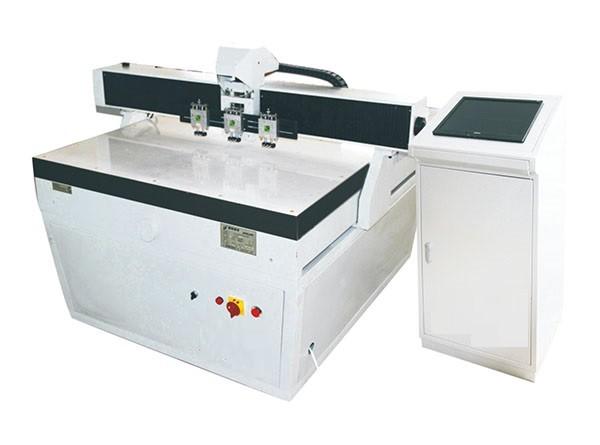 Quality Automatic Professional Glass Cutter , Glass Cutting Equipment 1100x1100mm,Automatic Glass Cutting Machine for sale