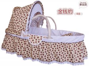 China grass baby moses basket corn husk baby moses basket bed with liner set wholesale
