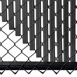 China 100ft Galvanized Black PVC Coated Chain Link Wire Mesh Fence For Sport Court wholesale