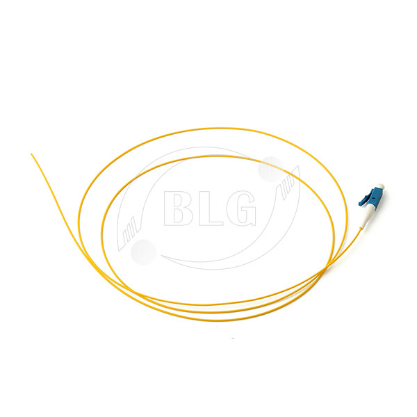 Simplex Single Mode Fiber Optic Patch Cord Low Insertion Loss 0.9mm