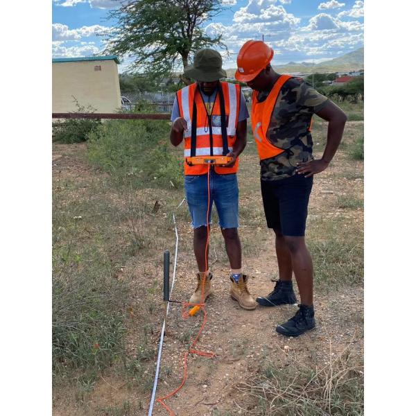 PQWT S300 Ground Water Detector 300m Depth Multi-Frequency LCD Display