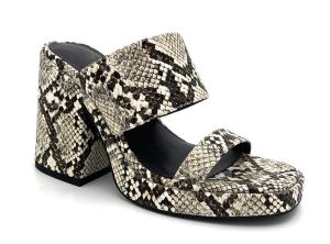 China Custom Womens Mule Heels , block Heel Mules With Rubber Sole Leather Upper wholesale