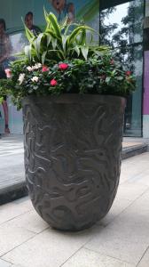 China Bronzed Resin Flower Pots Surface Brushed Stainless Steel Flower Pot on sale