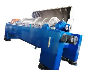 China High Speed Stainless Steel PLC Controlled Vertical Decanter Centrifuge Machine With Motor Power wholesale