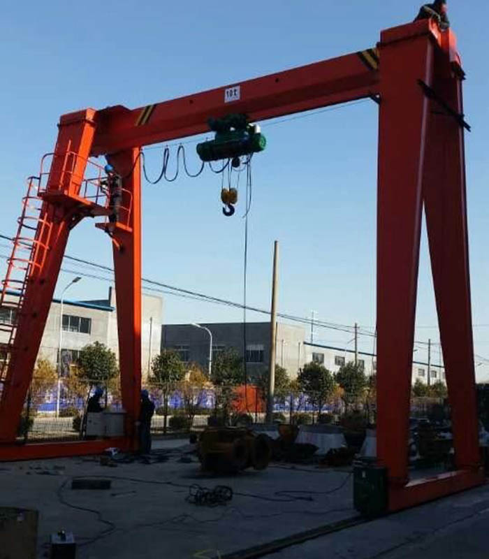 Remote Control Overhead Gantry Crane Adjustable Lifting Height With High Efficiency