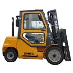 3.5 Ton Triple Mast Diesel Forklift Off-Road 4X4 Rough Terrain Forklift Energy