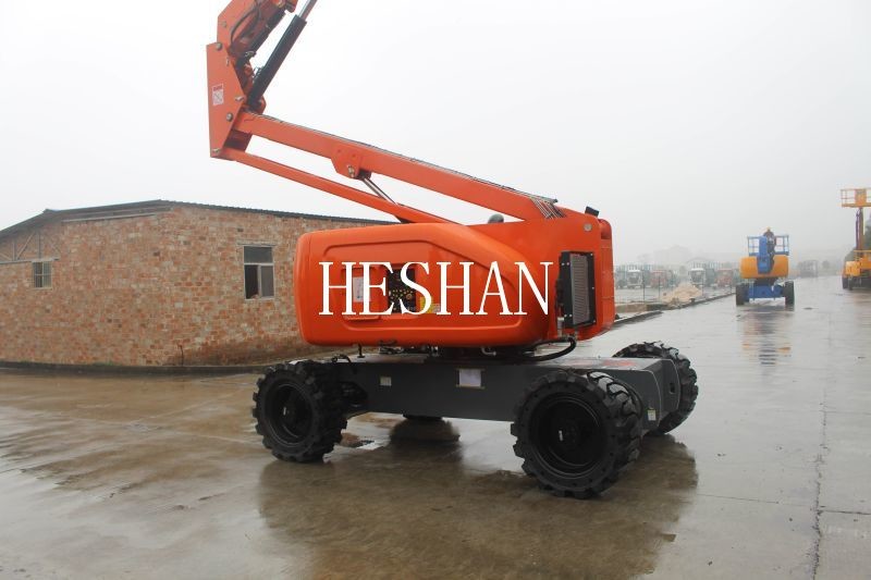 Self Propelled Articulated Boom Lift Hydraulic Truck Mounted Aerial Platform