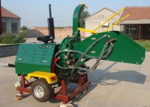 China Dual Hydraulic Automatic Feeding Disc Wood Chipping Machine Heavy Duty Wood Chipper wholesale