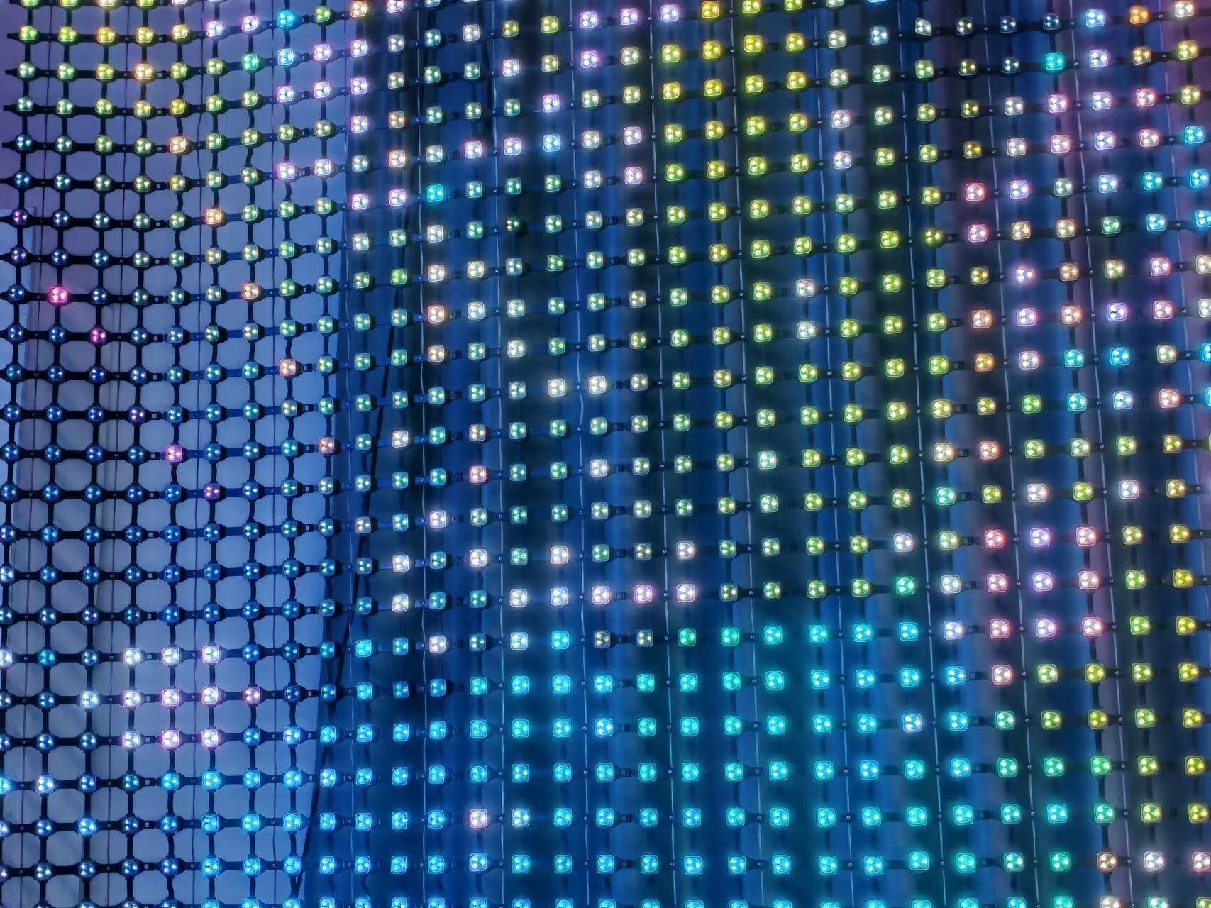 DC12V Work Volt LED Mesh Screen for Outdoor Waterproof Advertising