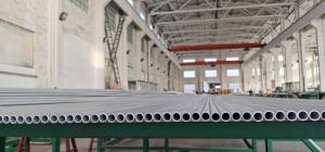China 610 X 17.48mm Duplex Stainless Steel Pipe For Petro Chemical S31803 wholesale