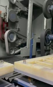 China Fully Automatic Robot Polishing Machine High Precision Eco Friendly For Metal Surfaces wholesale
