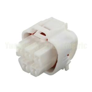 China 7283-1052-10 90980-11077 Auto Gasoline Oil Pump Assembly Waterproof Plug Socket wholesale