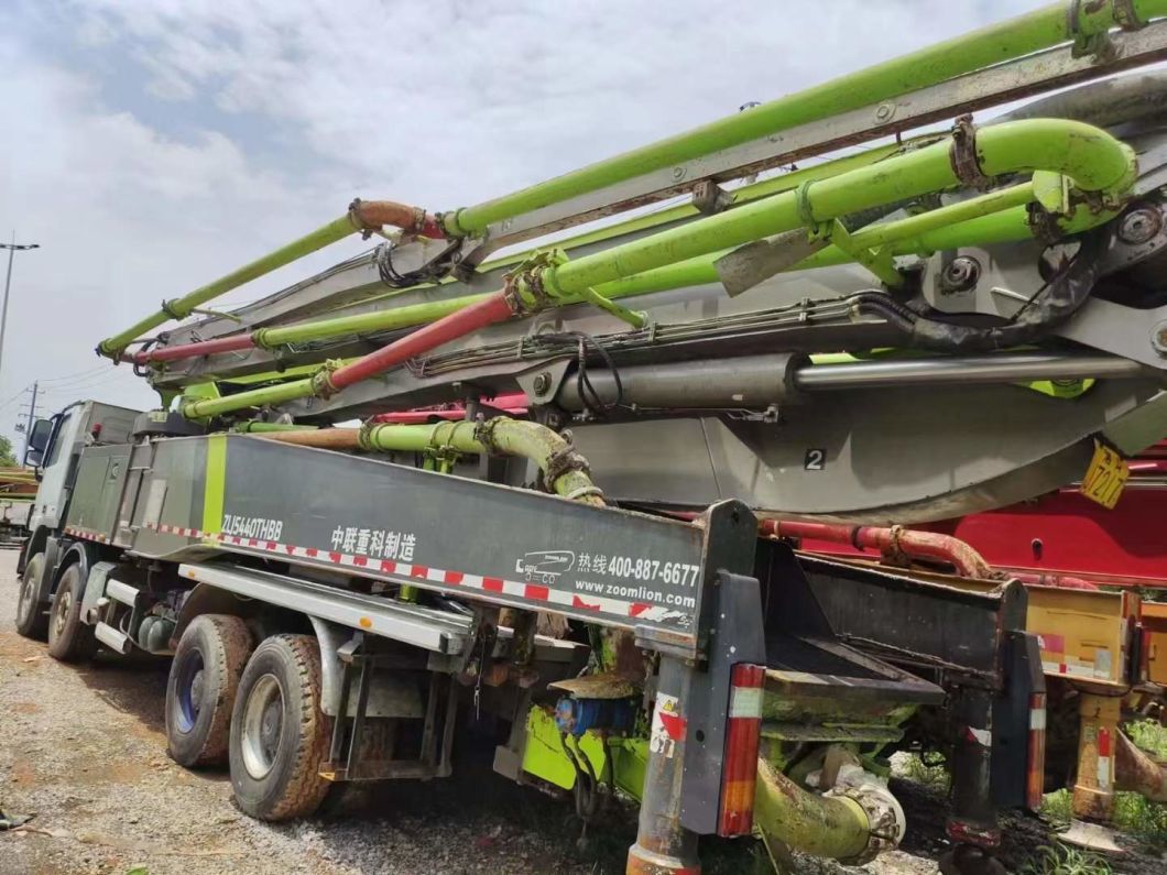 2017 Zoomlion Machine Equipment Zoomlion62m Concrete Pump Truck with Mercedes Benz Chassis Heavy Equipment Concrete Boom Pump
